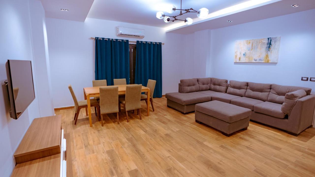 Travelholic Residence New Каїр Екстер'єр фото